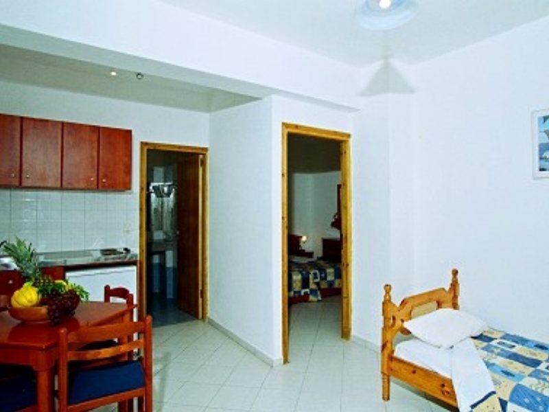 Lithakia Beach Hotel Zakynthos Island Exterior photo