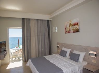 Lithakia Beach Hotel Zakynthos Island Exterior photo